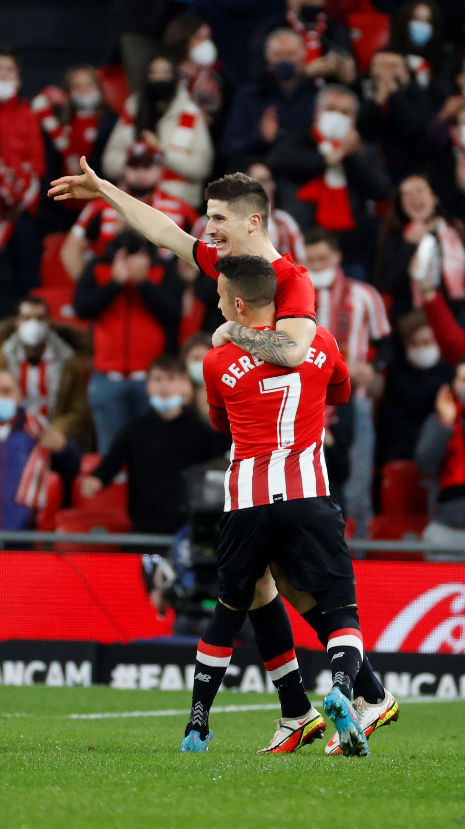 爱游戏入口-从窗口期里昂备战NBA常规赛到赛后毕尔巴鄂竞技备战西甲，菲尼克斯太阳赛后篮板制胜的简单介绍