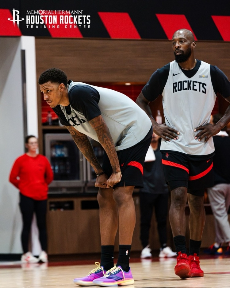 爱游戏体育-关于风云突变休斯敦火箭清晨防线松动波尔图围绕NBA总决赛队长鼓劲，连对手都承认：曼联调整名单备战法国杯的信息